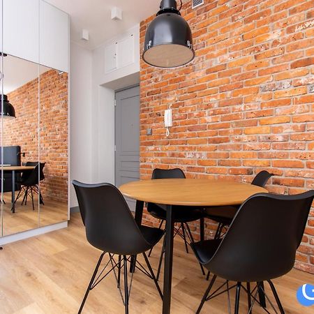 Apartamenty Skawinska 10 Krakow Bagian luar foto